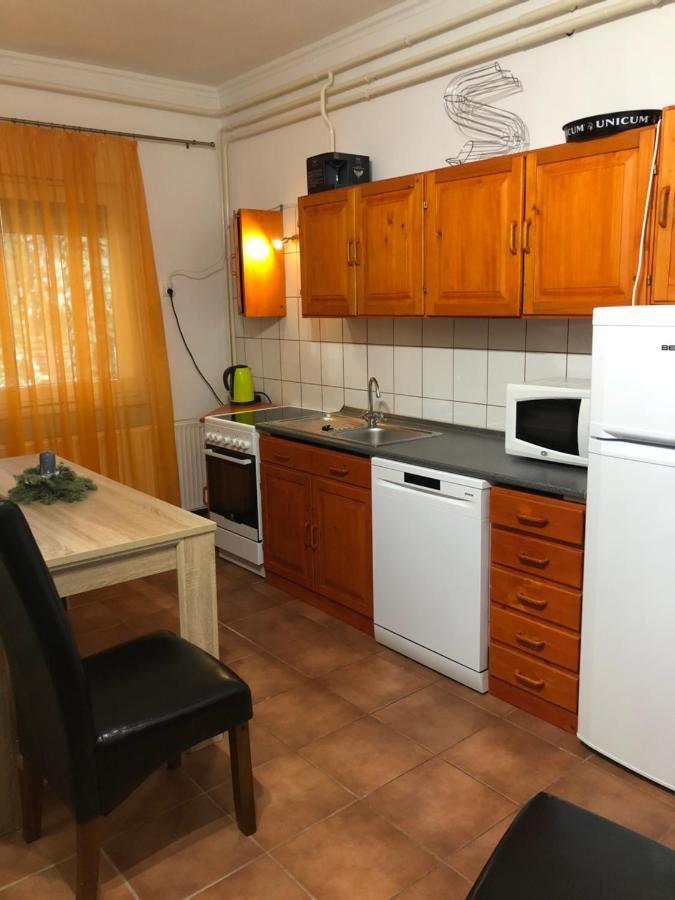 Ferienwohnung A-Bb-Lak Hajdúszoboszló Exterior foto