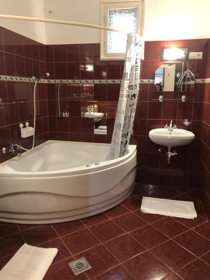 Ferienwohnung A-Bb-Lak Hajdúszoboszló Exterior foto