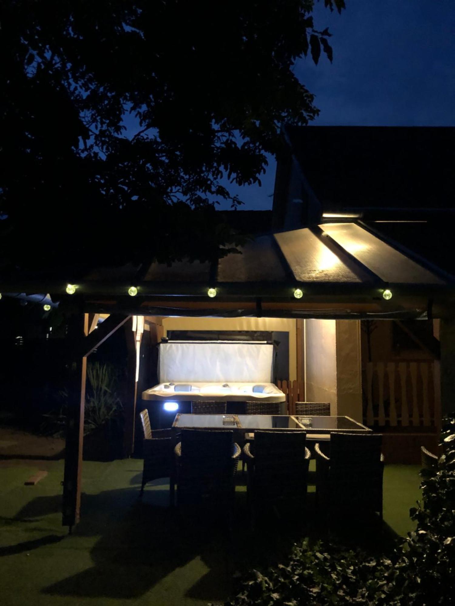 Ferienwohnung A-Bb-Lak Hajdúszoboszló Exterior foto